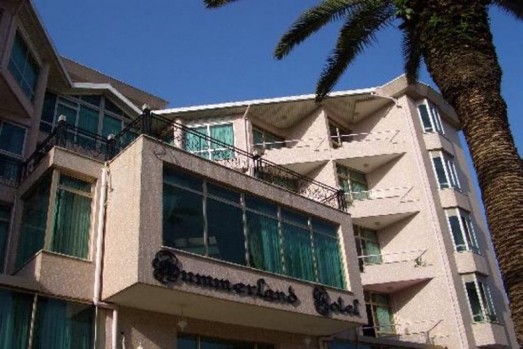 Summerland Hotel Picture